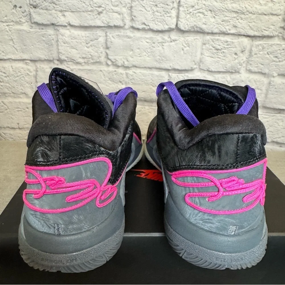 Nike Lebron XXII Basketball Shoes 'Blacklight' (FZ1095-001) Size 8.5